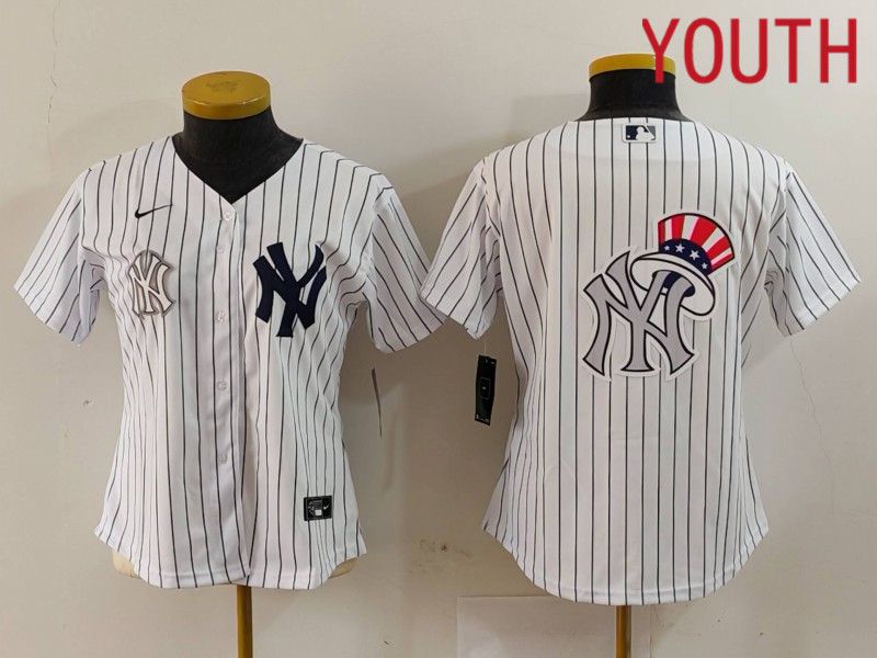 Youth New York Yankees Blank White stripe Game 2024 Nike MLB Jersey style 9->women mlb jersey->Women Jersey